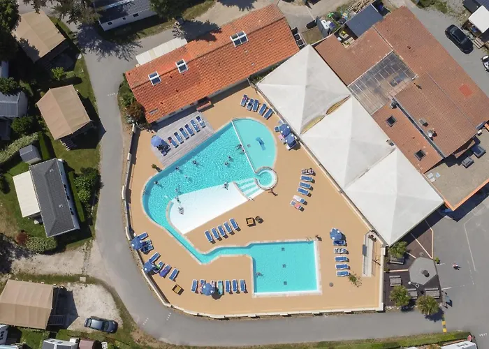 La Pointe Saint-gildas - Maeva مكان تخييم 3*