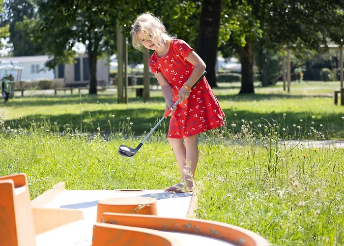 La Pointe Saint-gildas - Maeva مكان تخييم